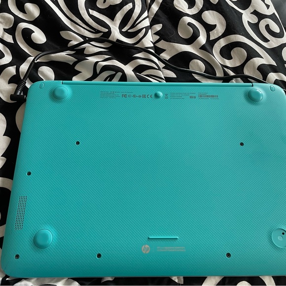 HP Chromebook with Charger - Picture 3 of 9